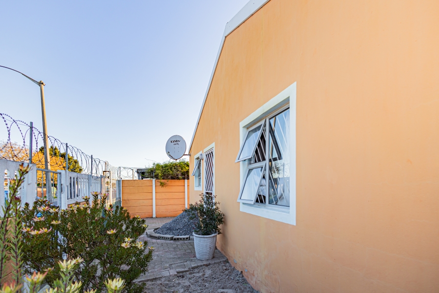 6 Bedroom Property for Sale in Scottsville Western Cape